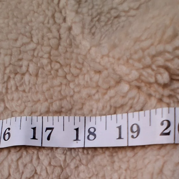 Patagonia Womens Divided Sky Sherpa Fleece Jacket Full Zip Pockets Ivory Size M - Picture 10 of 11